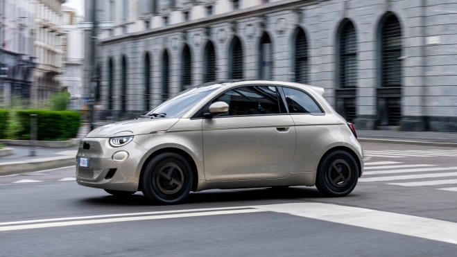FIAT 500e FIAT 500e