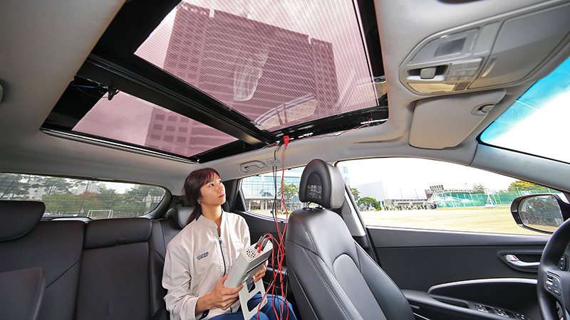 Hyundai-Motor-Group-reveals-solar-charging-technology_3