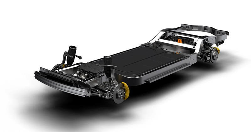 2018_11_CHASSIS_front_34_edited