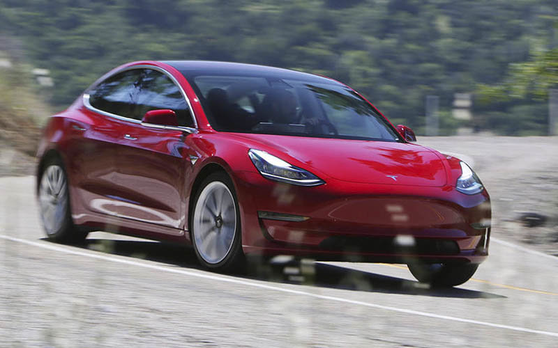 El Tesla Model Y se basará en la misma plataforma que el Model 3, con el que coparte el 75% de los componentes