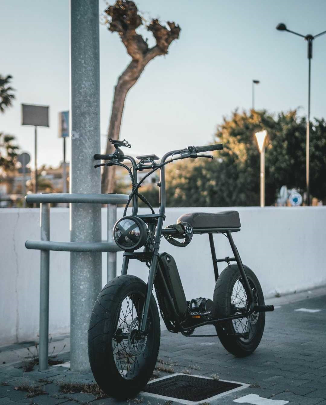Juana e-Bikes