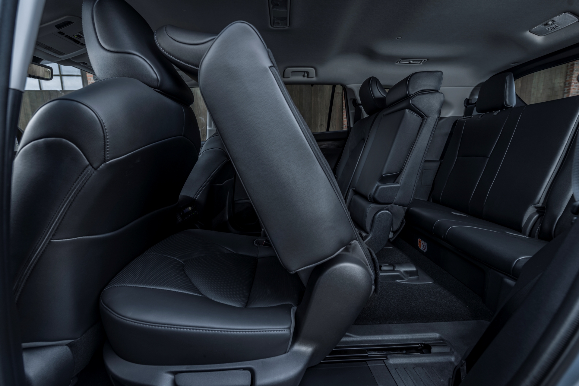 Toyota Highlander Electric Hybrid 2021 - Interior (6)