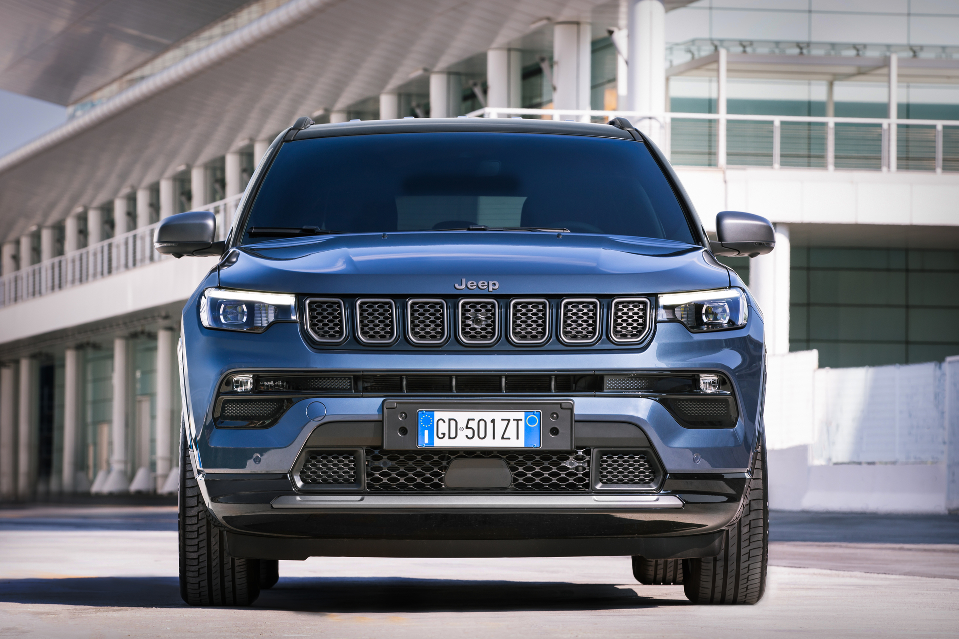 jeep-compass-4xe-2021 (1)