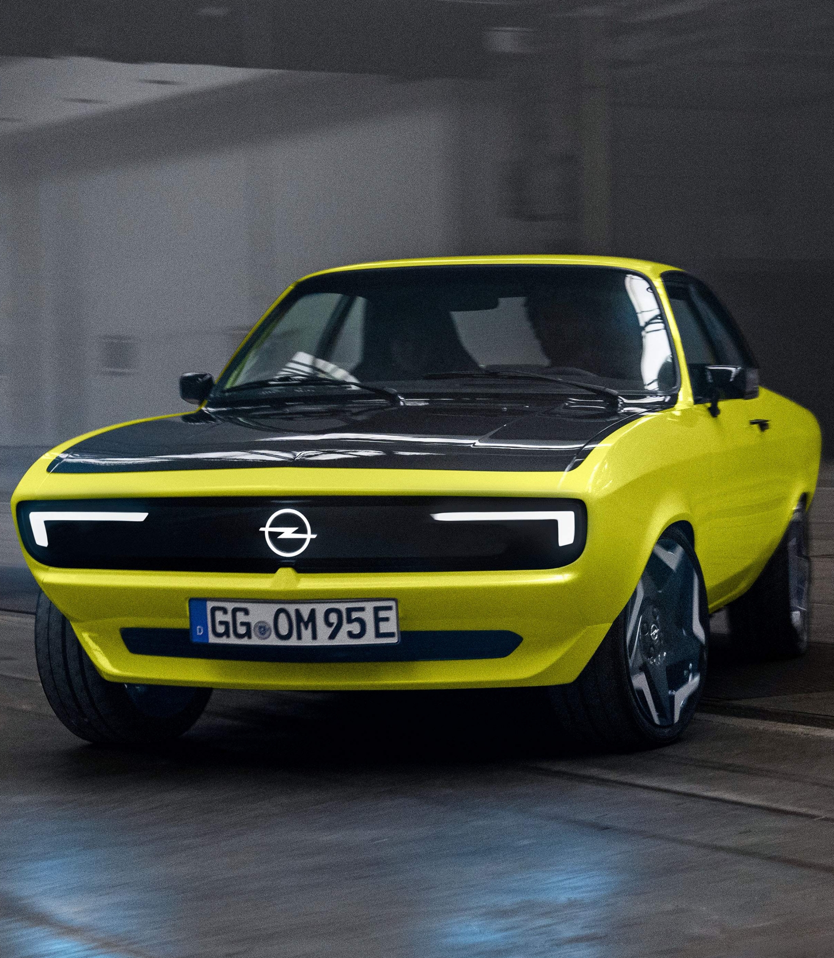 24_Opel-Manta-GSe-ElektroMOD-515658