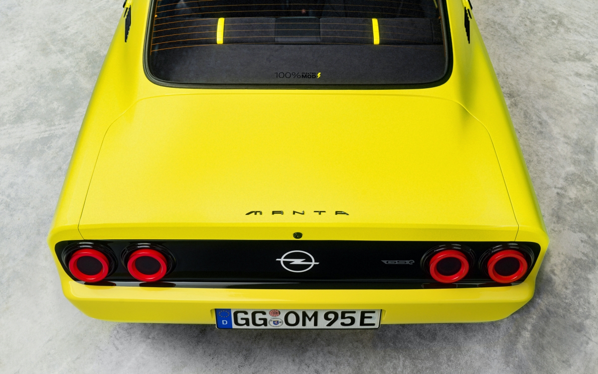 06_Opel-Manta-GSe-ElektroMOD-515571