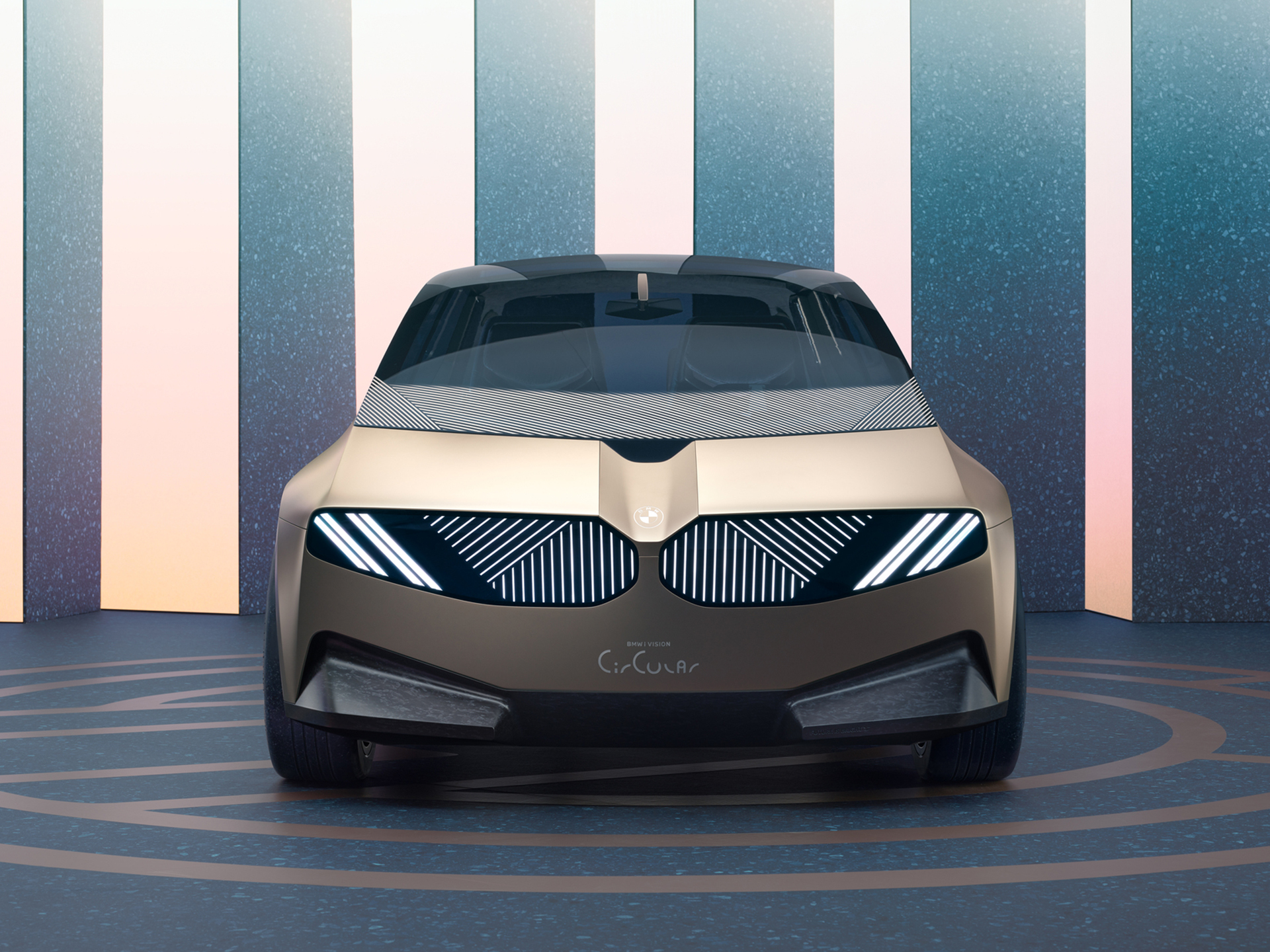FOTO 2 - BMW hace una visión de futuro con este concepto