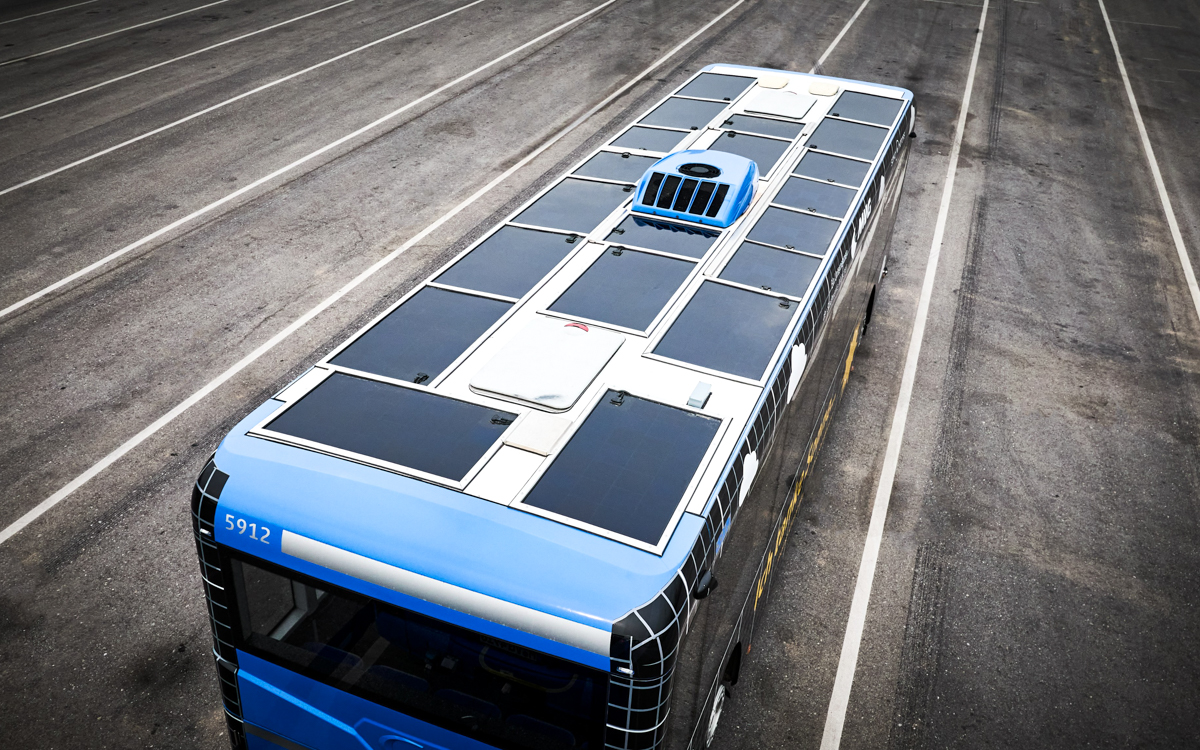 autobus-paneles-solares-sono-motors_01