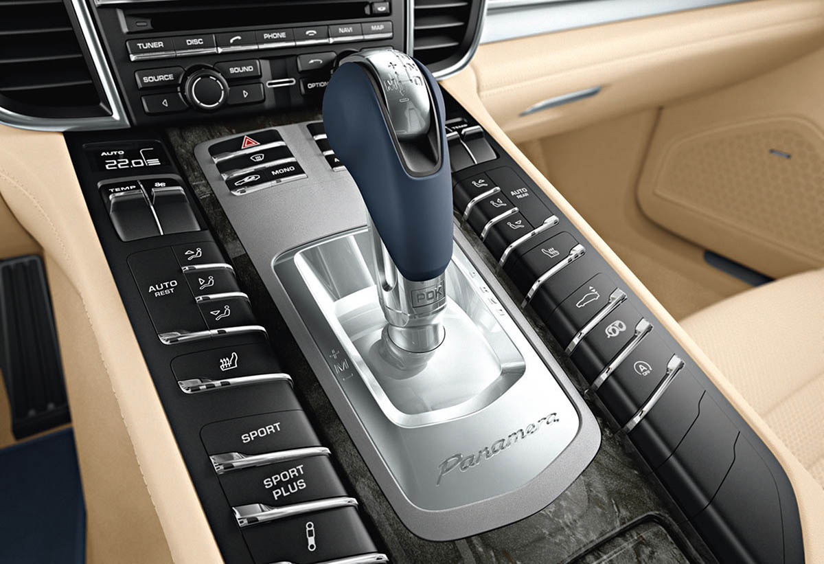 pantalla tactiles botones coches electricos-interior1
