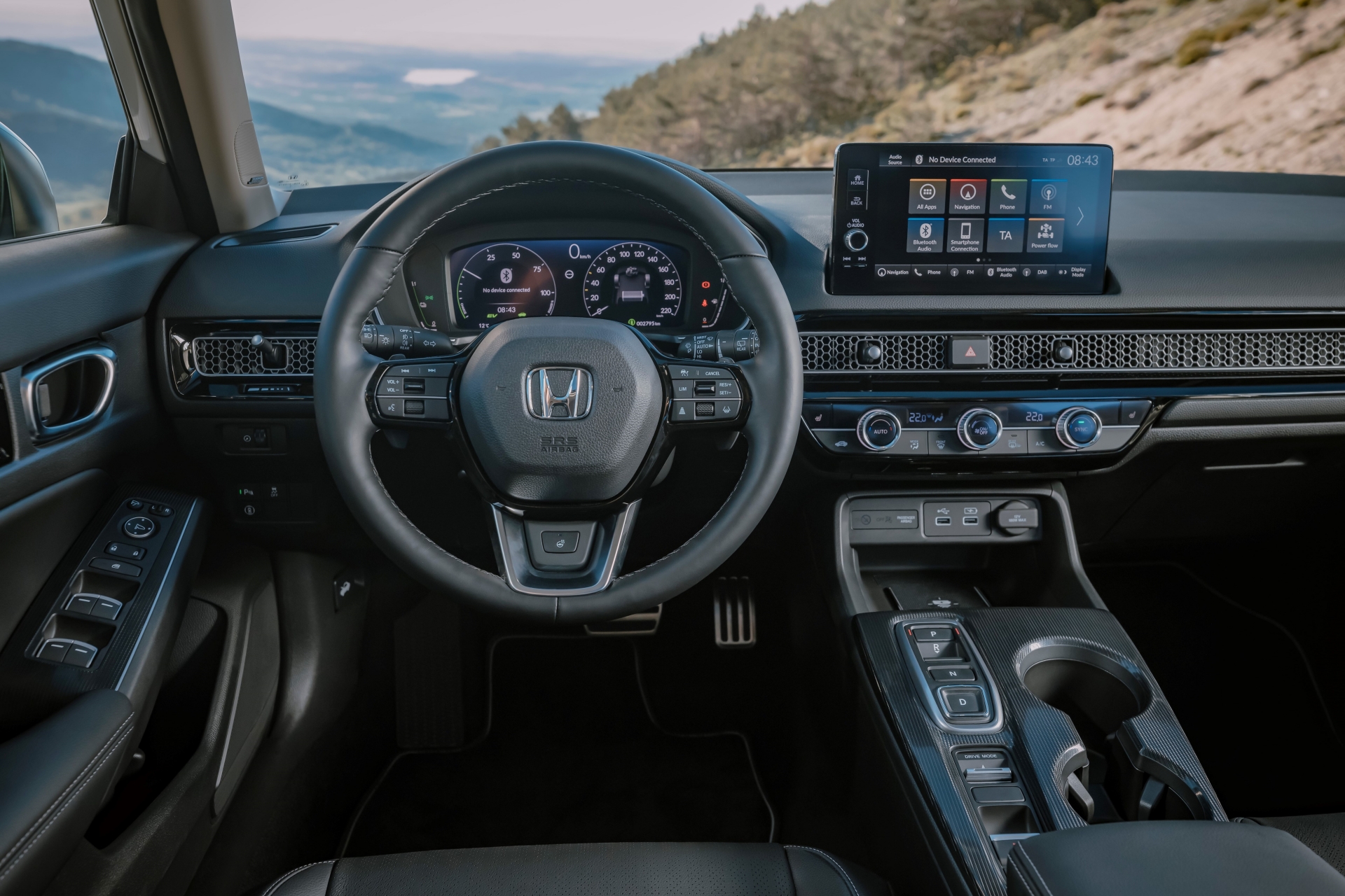 Honda Civic e:HEV interior
