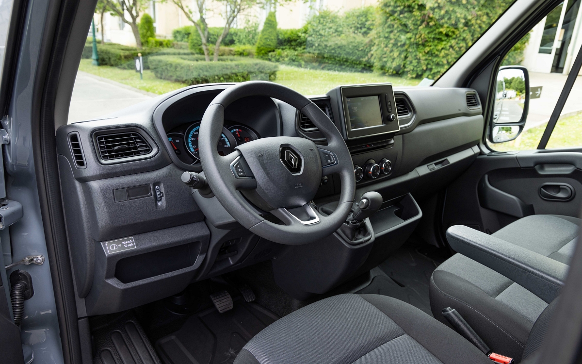Renault-Master-e-Tech-Interior
